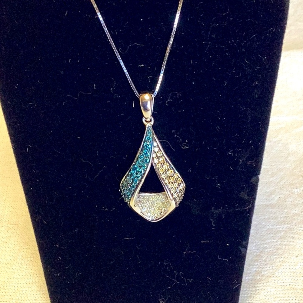 FINAL SALE PRICE Zales 10K White Gold Blue/White Diamond Necklace